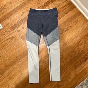 Outdoor voices leggings